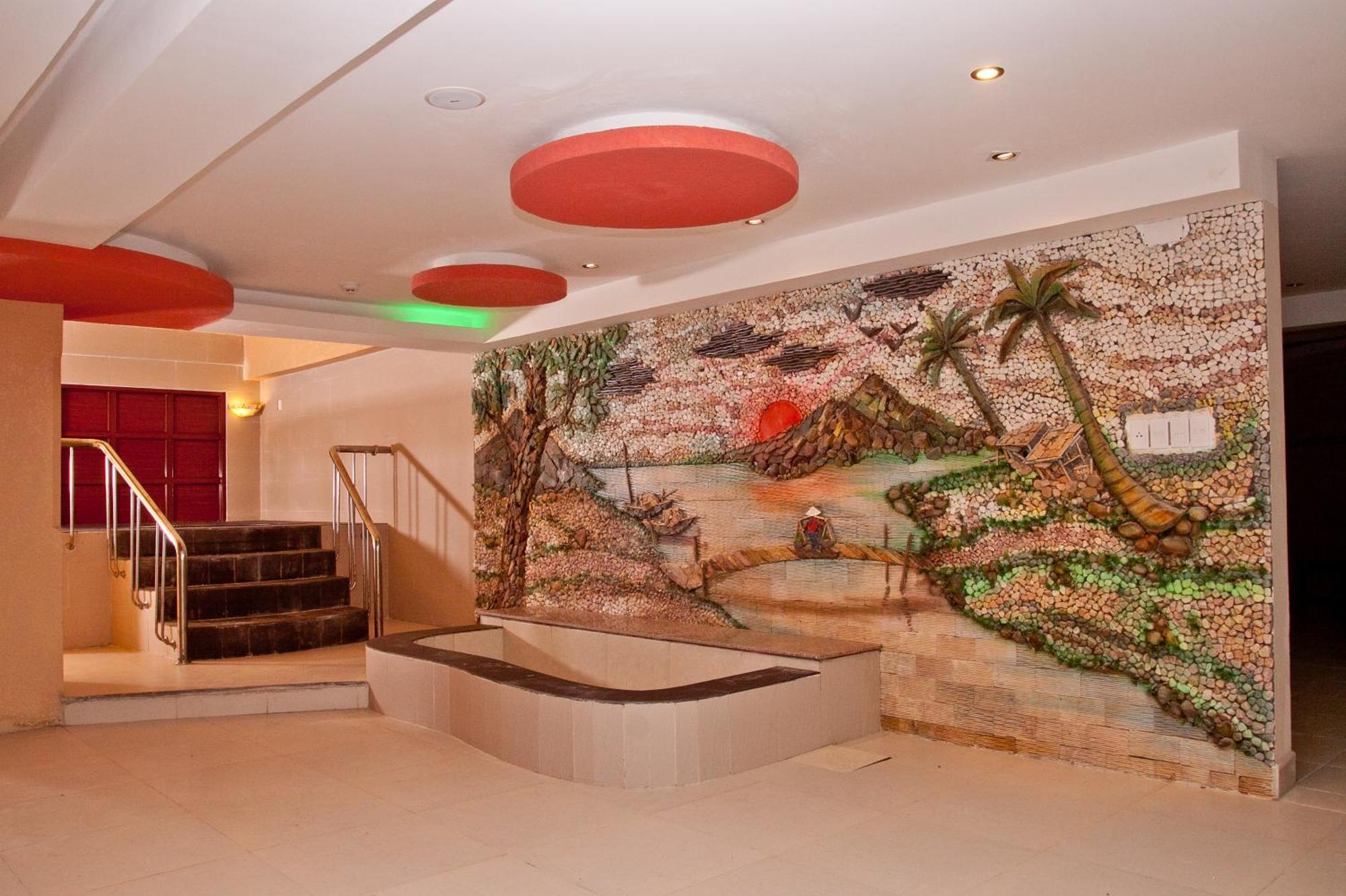 Dlgl - Dung Quat Hotel Quảng Ngãi Exteriör bild