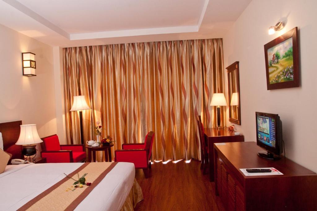 Dlgl - Dung Quat Hotel Quảng Ngãi Exteriör bild