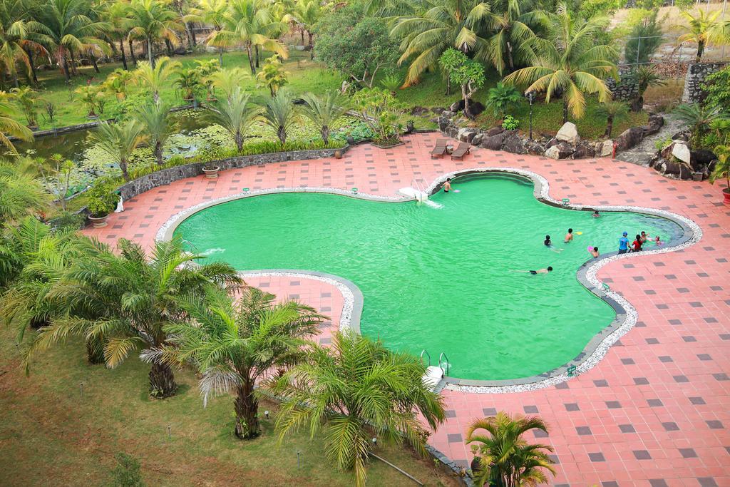 Dlgl - Dung Quat Hotel Quảng Ngãi Exteriör bild